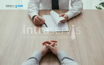 Jak kształtuje się polski rynek pracy?