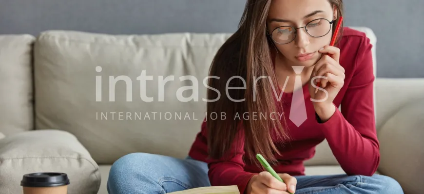 Powody, dla których warto rozpocząć pracę w trakcie studiów