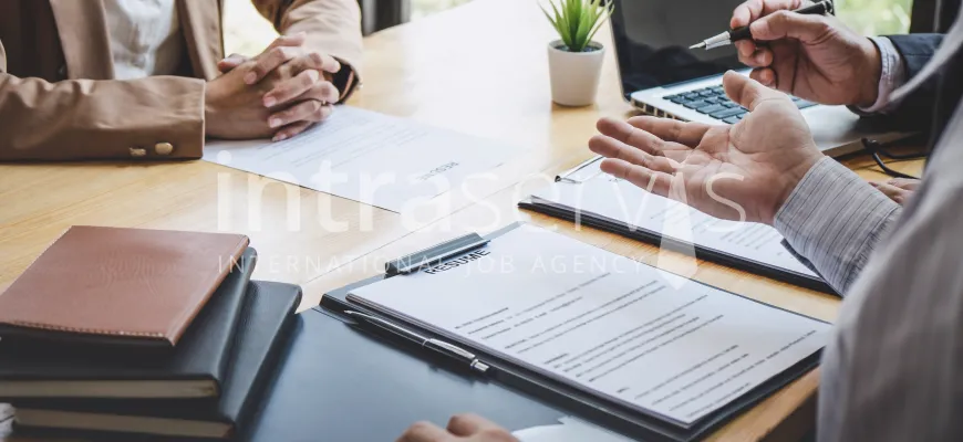 Na co zwrócić uwagę przy wyborze pracy?